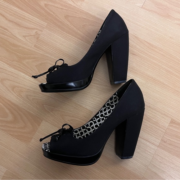 Coach Corey Black Open Toe Platform Pump - Picture 6 of 8
